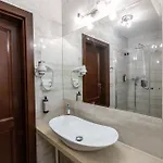 Bed and breakfast Columbus - Limanowskiego 1 Ustka