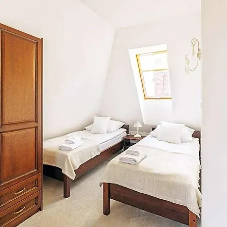 Columbus - Limanowskiego 1 Bed & Breakfast Ustka