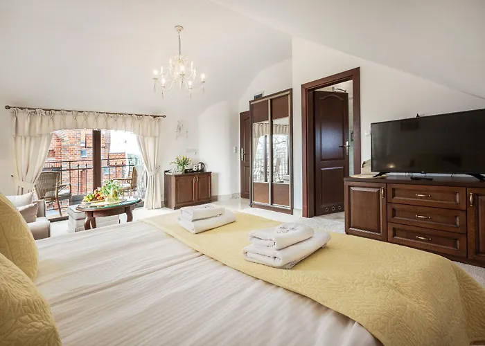 Columbus - Limanowskiego 1 Ustka