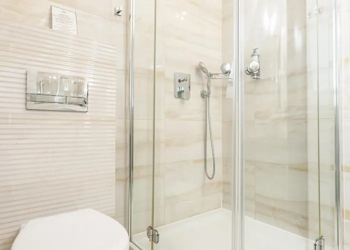 Bed & Breakfast Columbus - Limanowskiego 1