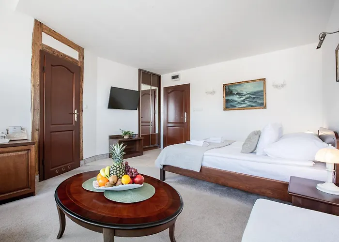 Bed & Breakfast Columbus - Limanowskiego 1 4*