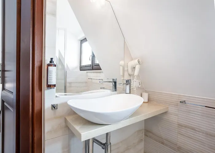 Bed & Breakfast Columbus - Limanowskiego 1 Ustka