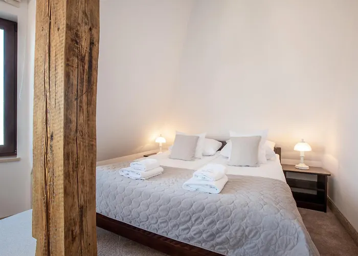 Columbus - Limanowskiego 1 Ustka