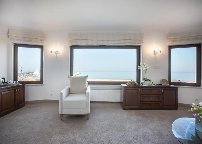 Columbus - Limanowskiego 1