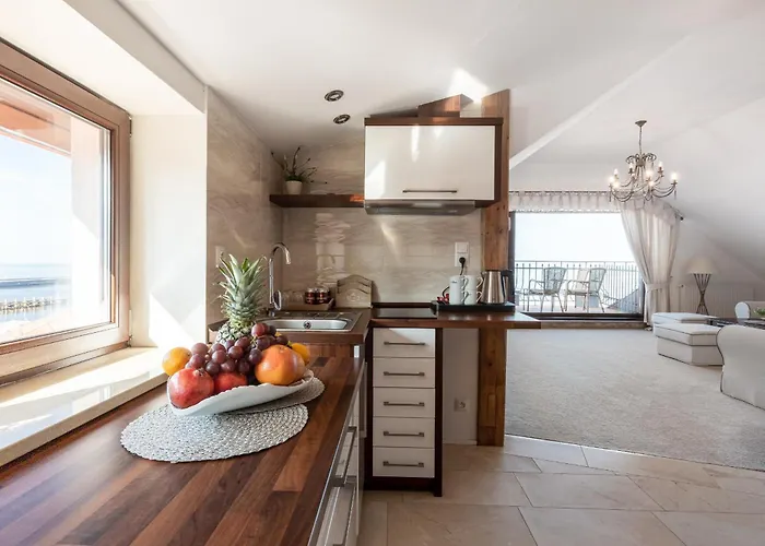 Bed & Breakfast Columbus - Limanowskiego 1 4*