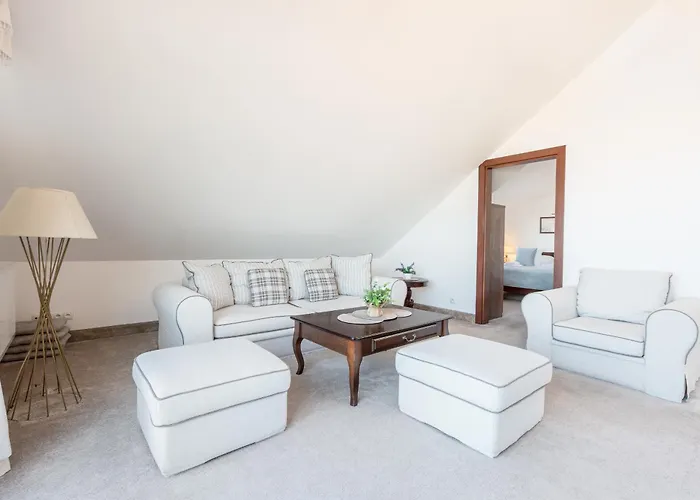 Columbus - Limanowskiego 1 Ustka