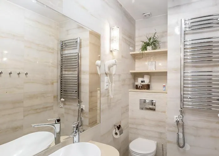 Columbus - Limanowskiego 1 Bed & Breakfast