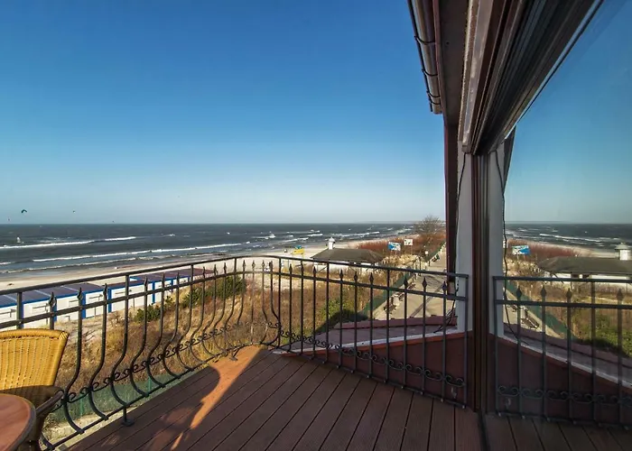 Columbus - Limanowskiego 1 4* Ustka